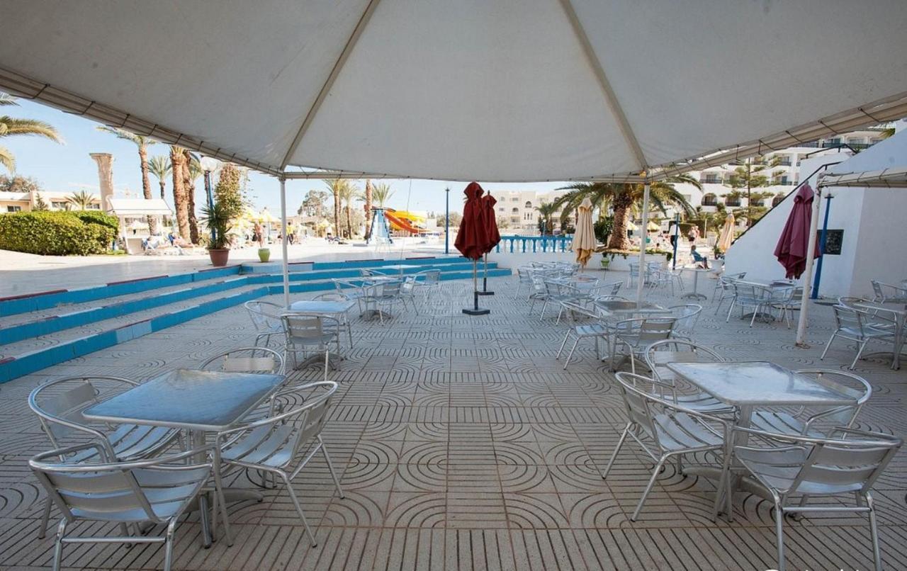 פורט אל קנטאווי Riviera Hotel - Family Only מראה חיצוני תמונה