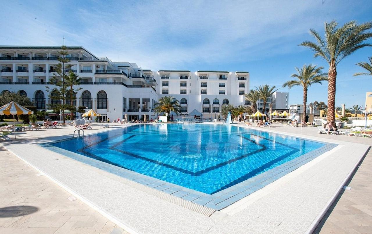 פורט אל קנטאווי Riviera Hotel - Family Only מראה חיצוני תמונה