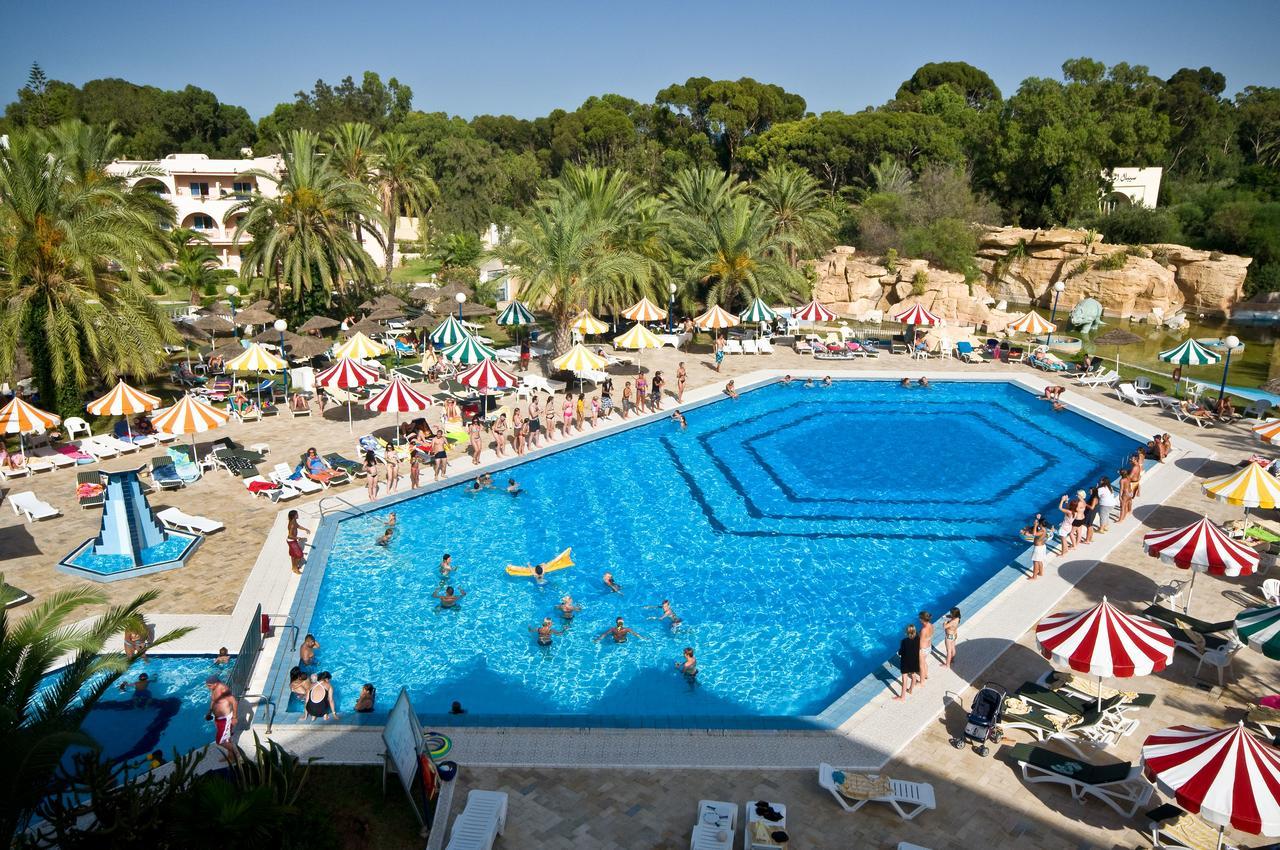 פורט אל קנטאווי Riviera Hotel - Family Only מראה חיצוני תמונה